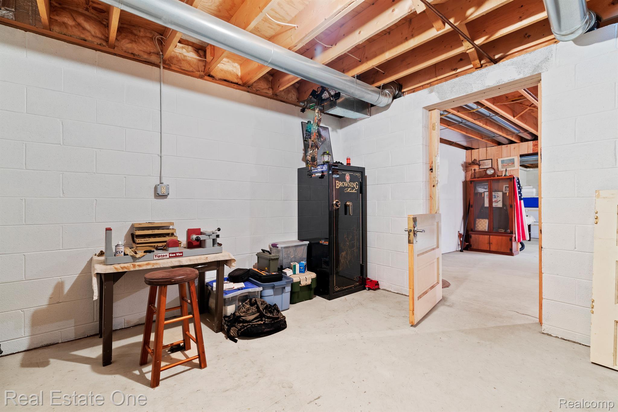 1170 Ridge Road South Canton, MI 48188 - Photo 33 of 84 WORKSHOP IN BASEMENT