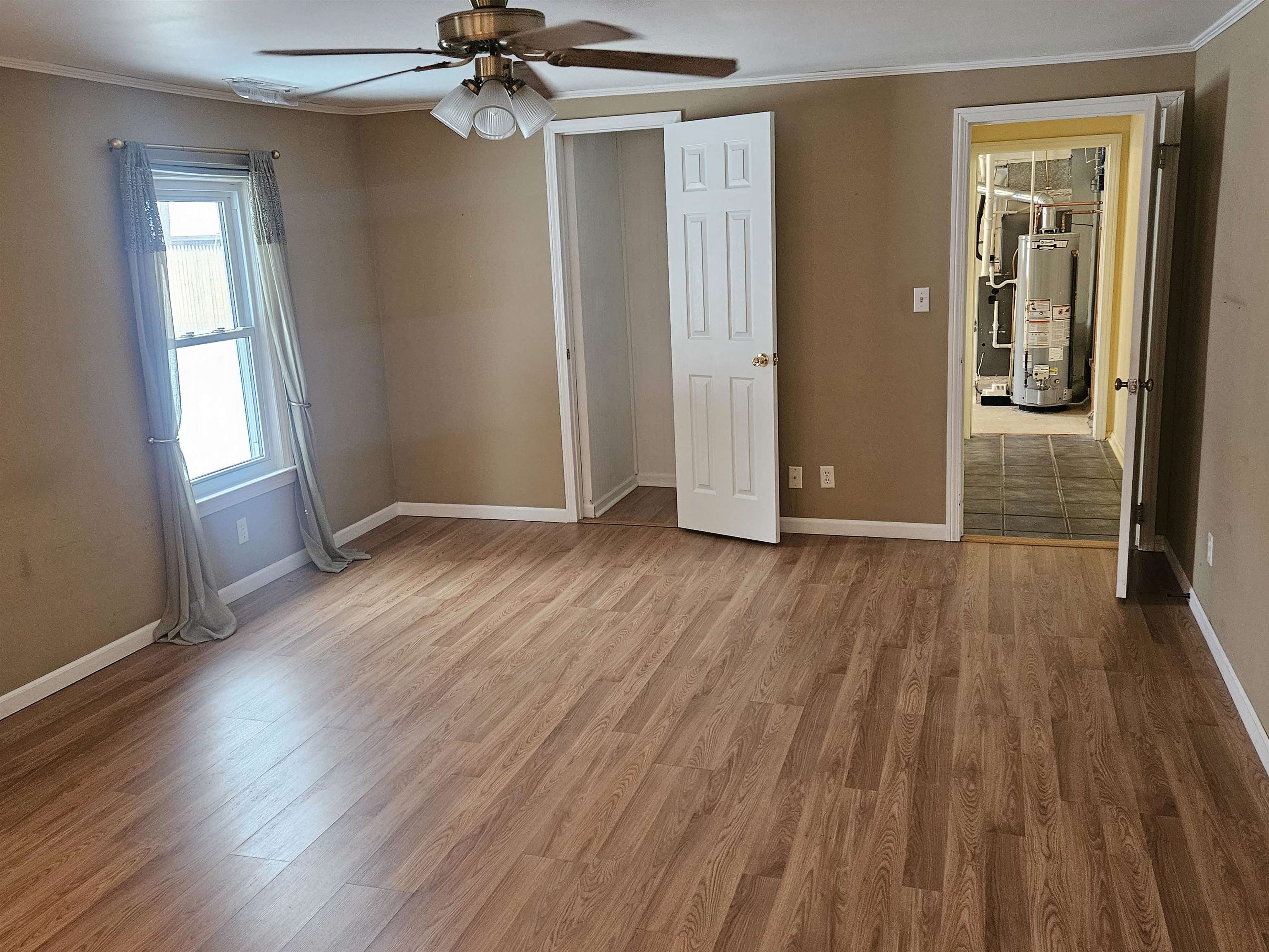 326 Blondin Street Pinconning, MI 48650 - Photo 14 of 31