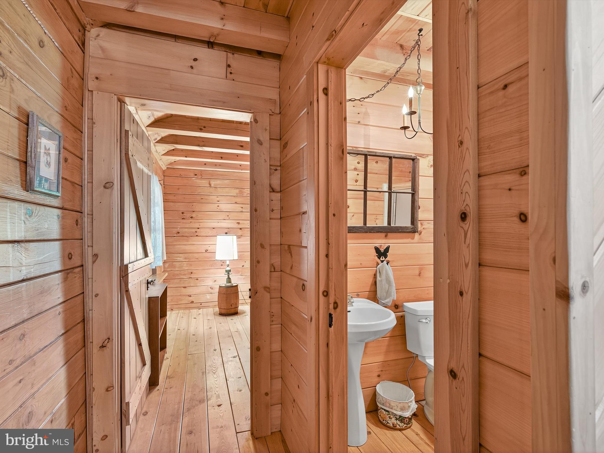 975 Cold Springs Road Elizabethtown, PA 17022 - Photo 25 of 56 a view of a hallway with a shower and a door