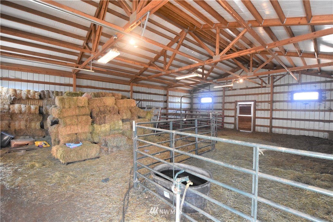 415 Bowers Road Yakima, WA 98908 - Photo 21 of 25 a view of a room with racks on the wall