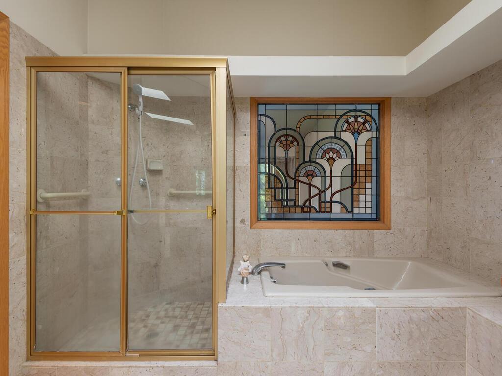 9525 Woodbridge Road Bloomington, MN 55438 - Photo 16 of 27 Gallery Image 16