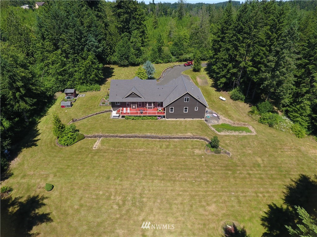 15837 Case Road Southwest Rochester, WA 98579 - Photo 28 of 40 a view of a wooden building