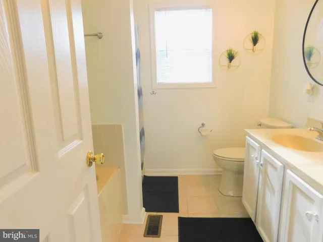 $489,999 | 545 Kenan Street, Taneytown, MD 21787