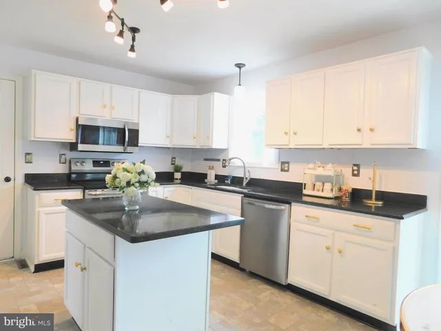 $489,999 | 545 Kenan Street, Taneytown, MD 21787