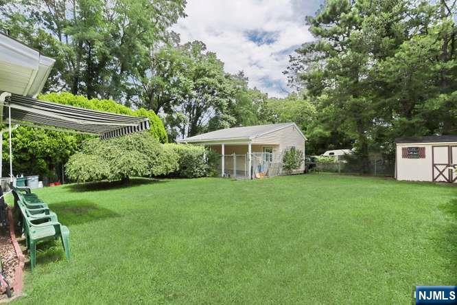 24 New Street Butler, NJ 07405 - Photo 39 of 42