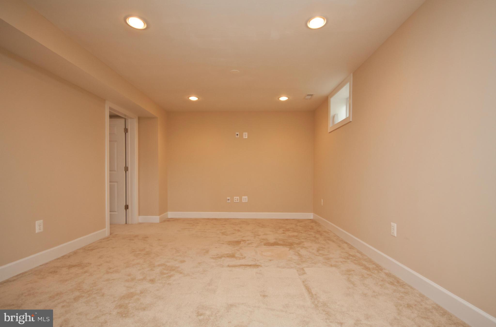 401 Sandy Spring Road Laurel, MD 20707 - Photo 21 of 30 Basement