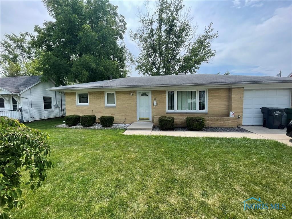 1215 Rosedale Street Maumee, OH 43537 - Photo 1 of 6 Gallery Image 1
