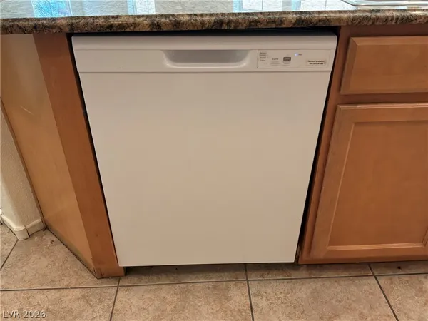$2,300 | 2339 Via Alicante, Henderson, NV 89044