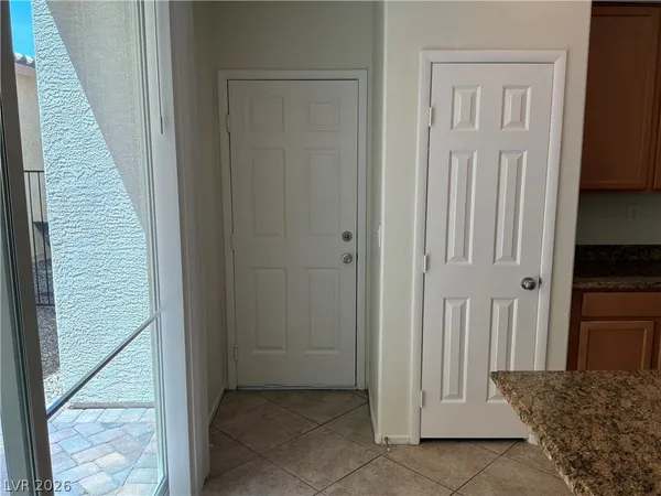 $2,300 | 2339 Via Alicante, Henderson, NV 89044