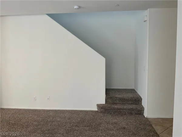 $2,300 | 2339 Via Alicante, Henderson, NV 89044