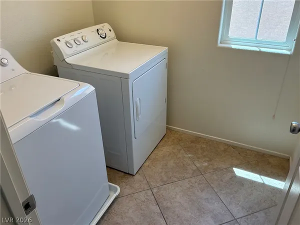 $2,300 | 2339 Via Alicante, Henderson, NV 89044