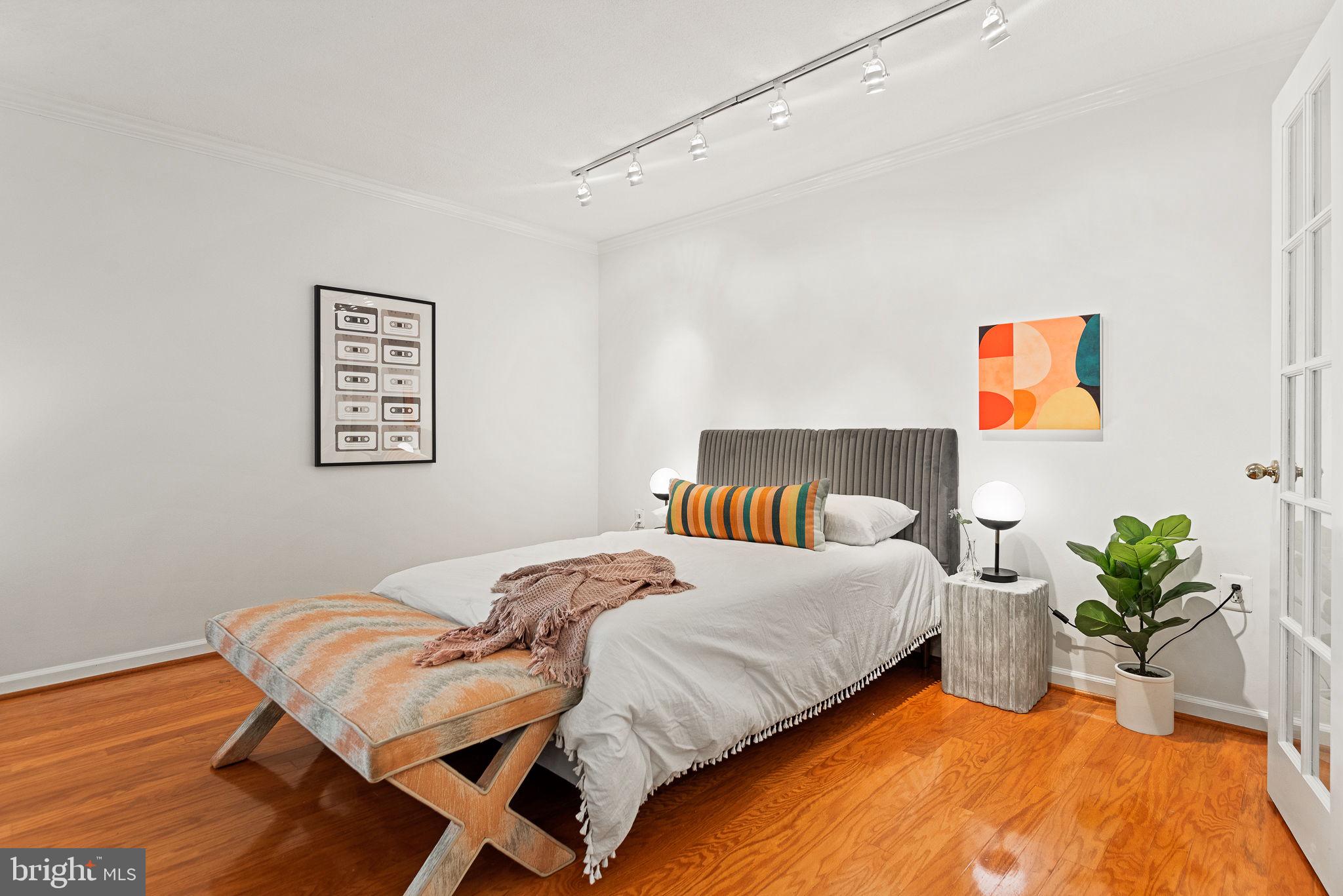 1718 P Street Northwest, Unit L10 Washington, DC 20036 - Photo 9 of 21