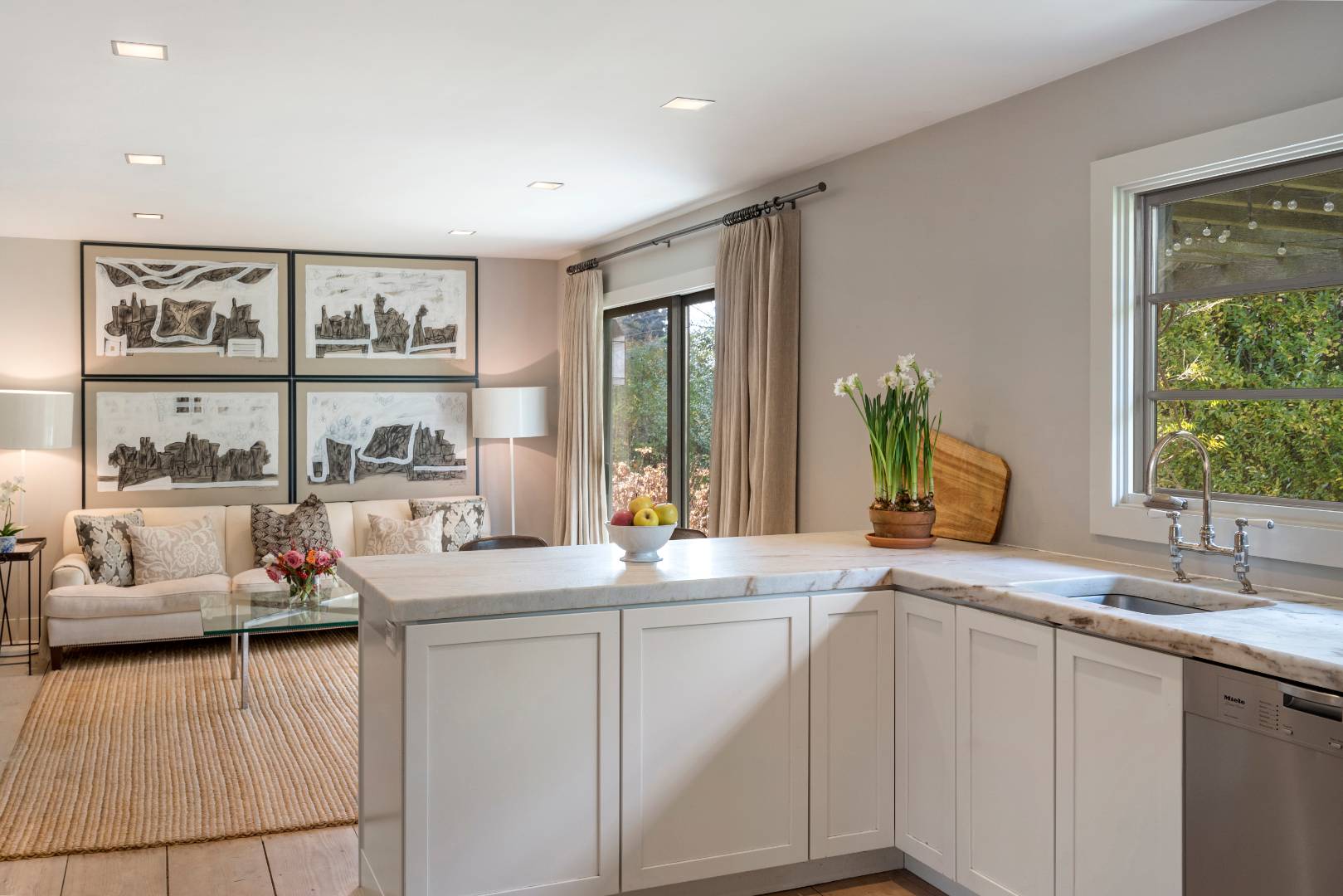 25 Sunset Drive Sag Harbor, NY 11963 - Photo 12 of 37