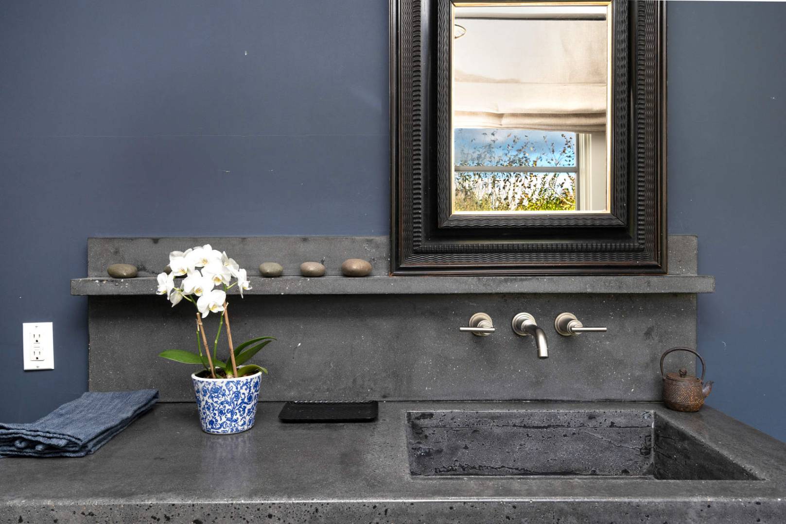 25 Sunset Drive Sag Harbor, NY 11963 - Photo 17 of 37