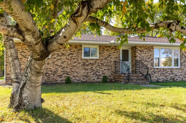 $286,000 | 604 5th Avenue Southeast, Barnesville, MN 56514