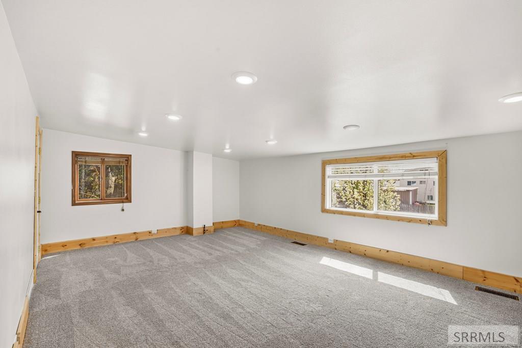 166 Idaho Avenue Rigby, ID 83442 - Photo 11 of 27