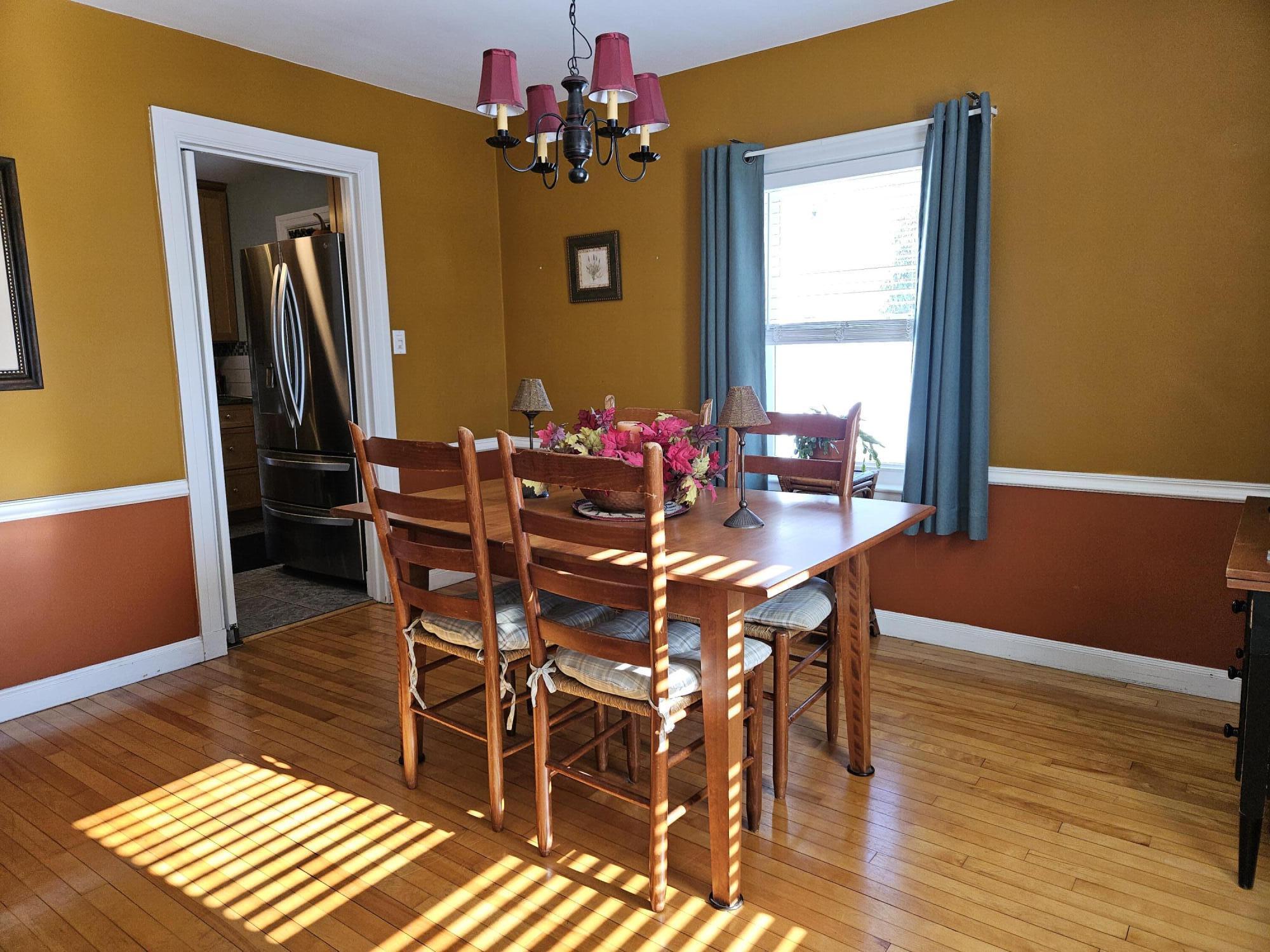 322 Webster Street Lewiston, ME 04240 - Photo 14 of 48 Dining room