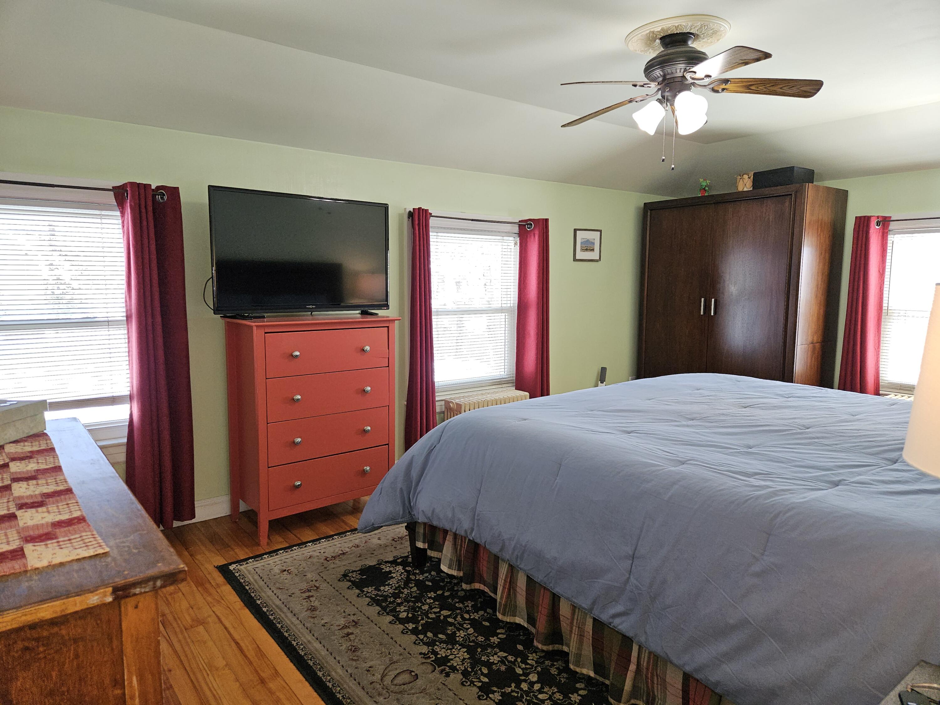 322 Webster Street Lewiston, ME 04240 - Photo 20 of 48 Primary bedroom w lots of light