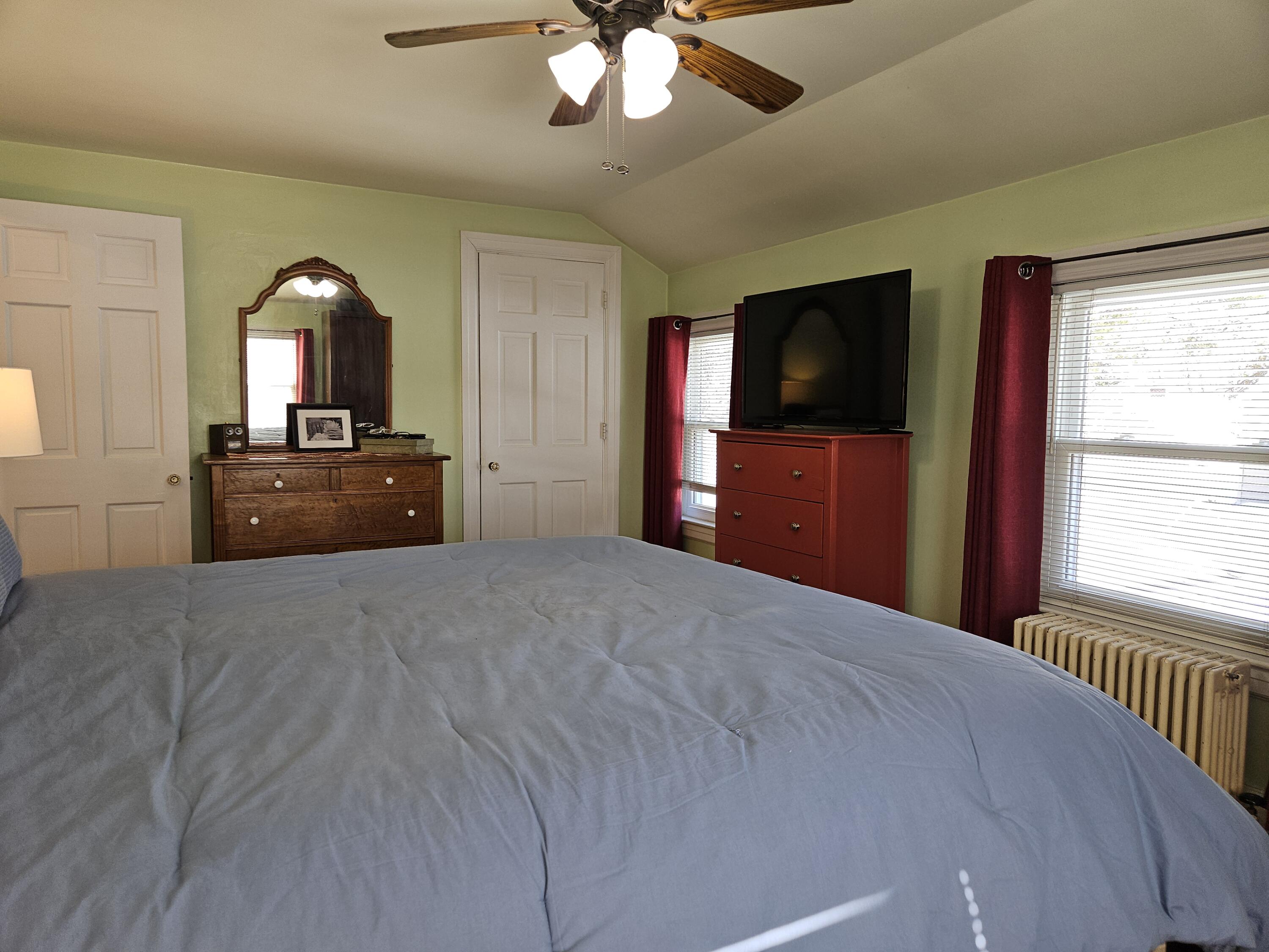 322 Webster Street Lewiston, ME 04240 - Photo 23 of 48 Primary bedroom