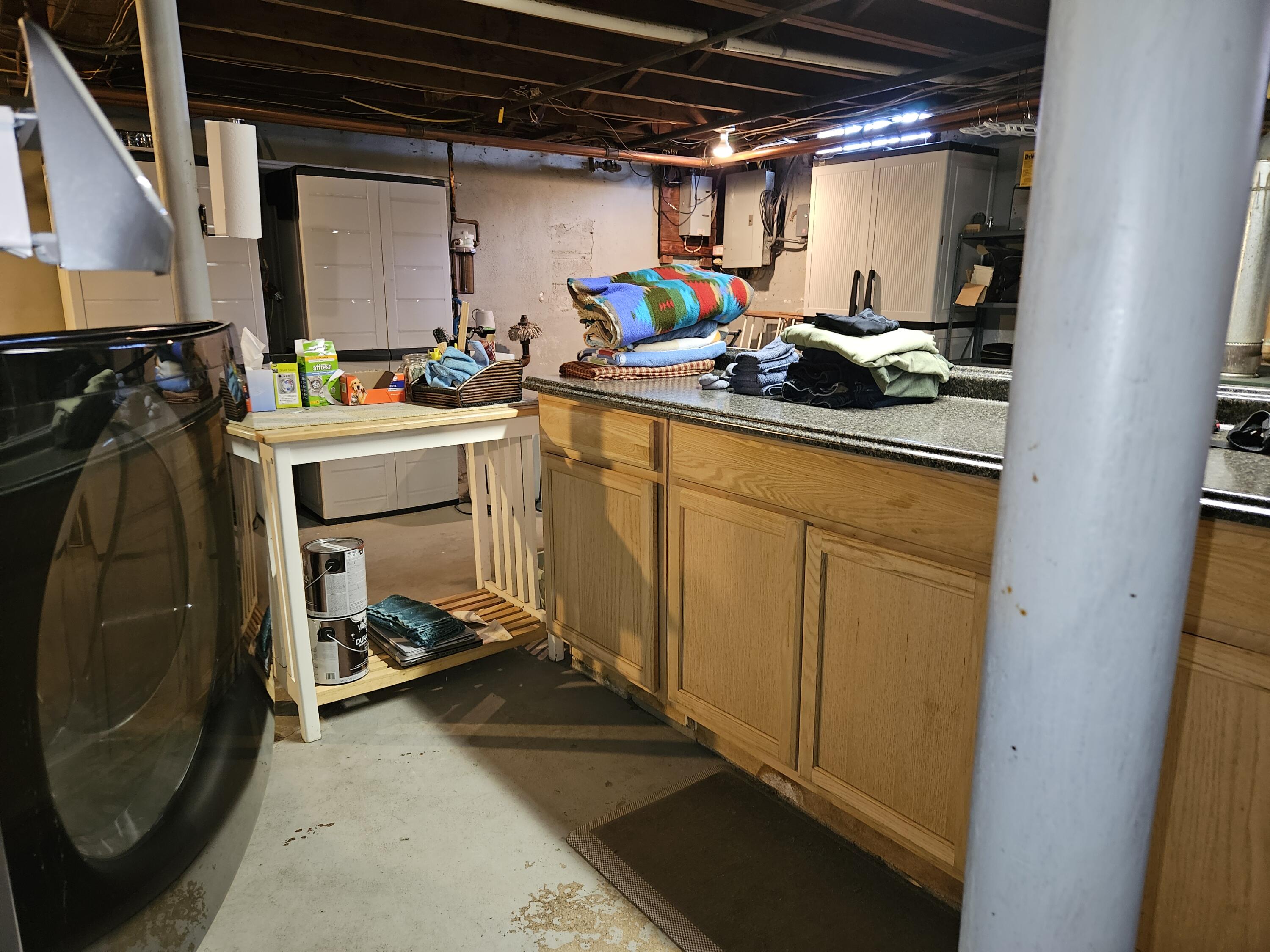 322 Webster Street Lewiston, ME 04240 - Photo 33 of 48 Laundry area