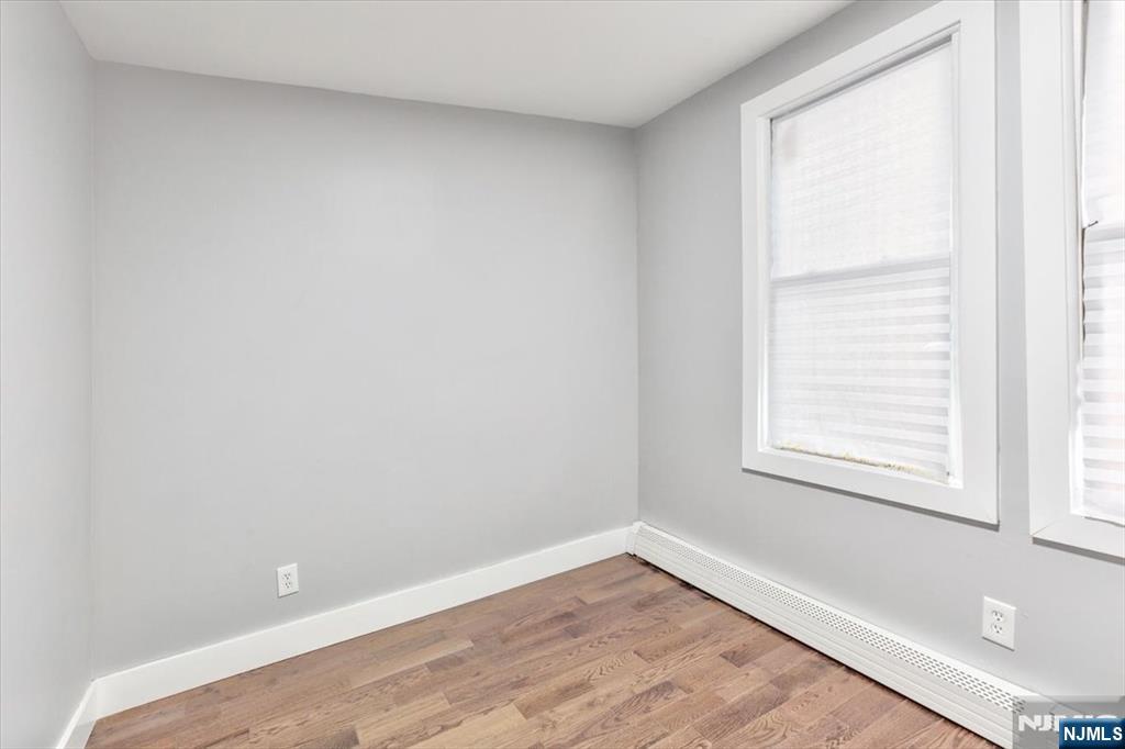 20 Edwin Place Newark, NJ 07112 - Photo 17 of 47 Gallery Image 17