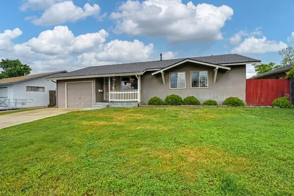 $399,000 | 7042 Larchmont Drive, North Highlands, CA 95660