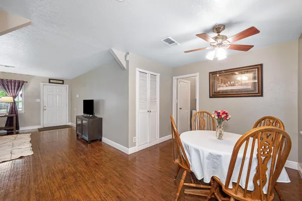 $399,000 | 7042 Larchmont Drive, North Highlands, CA 95660