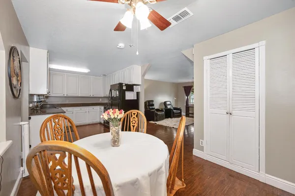 $399,000 | 7042 Larchmont Drive, North Highlands, CA 95660