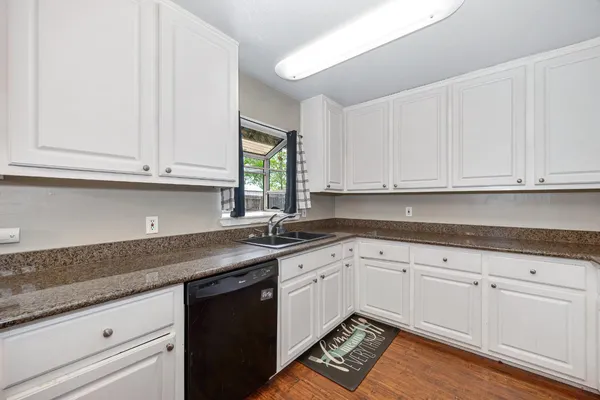 $399,000 | 7042 Larchmont Drive, North Highlands, CA 95660