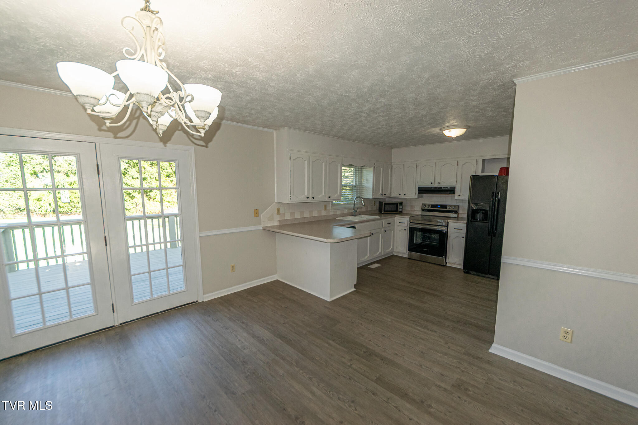 416 South Valley View Circle Kingsport, TN 37664 - Photo 7 of 26 DSC_0814