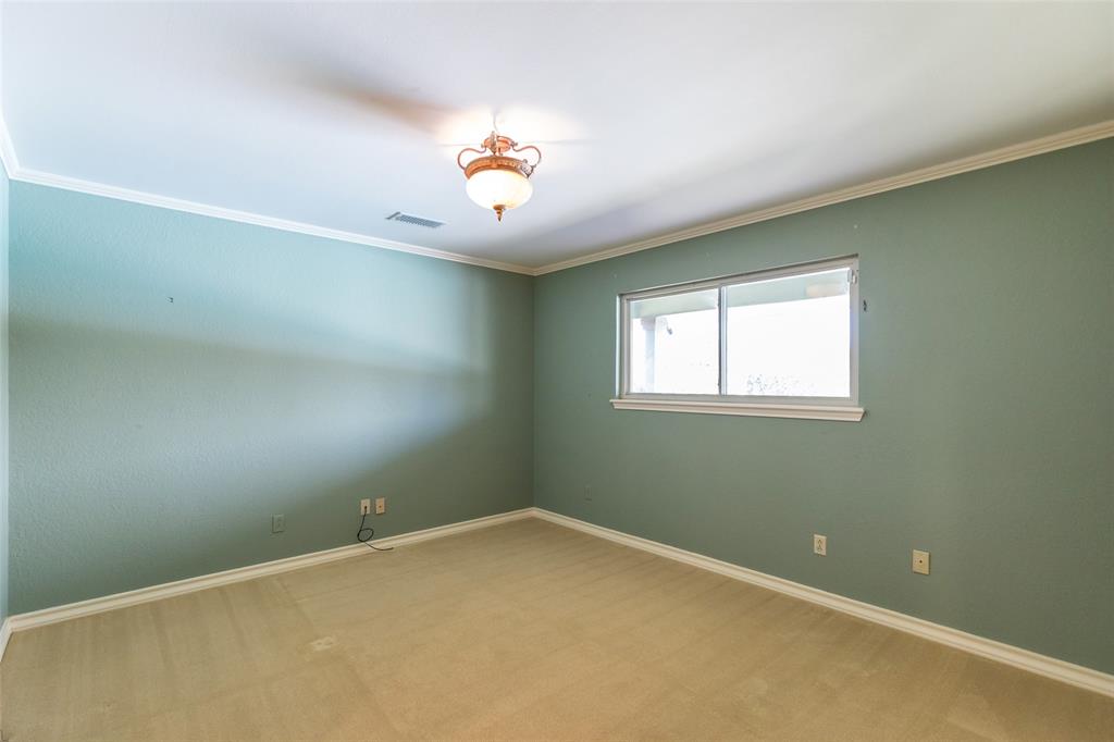 50 Riviera Circle Abilene, TX 79606 - Photo 30 of 40 an empty room with a empty space and windows