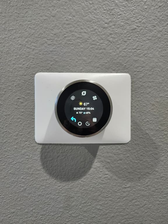 724 Ramsey Avenue Rockdale, TX 76567 - Photo 17 of 36 a close view of cabinet