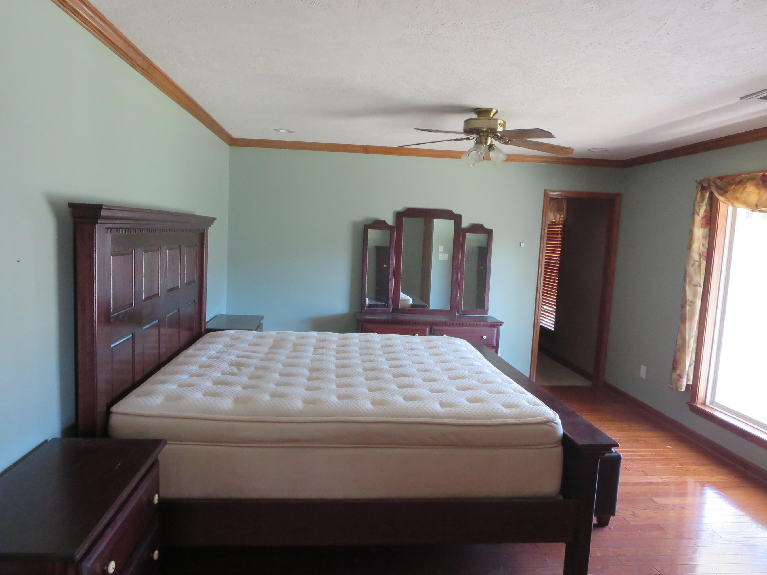 2772 Hinds Creek Road Heiskell, TN 37754 - Photo 15 of 21 Master Bedroom