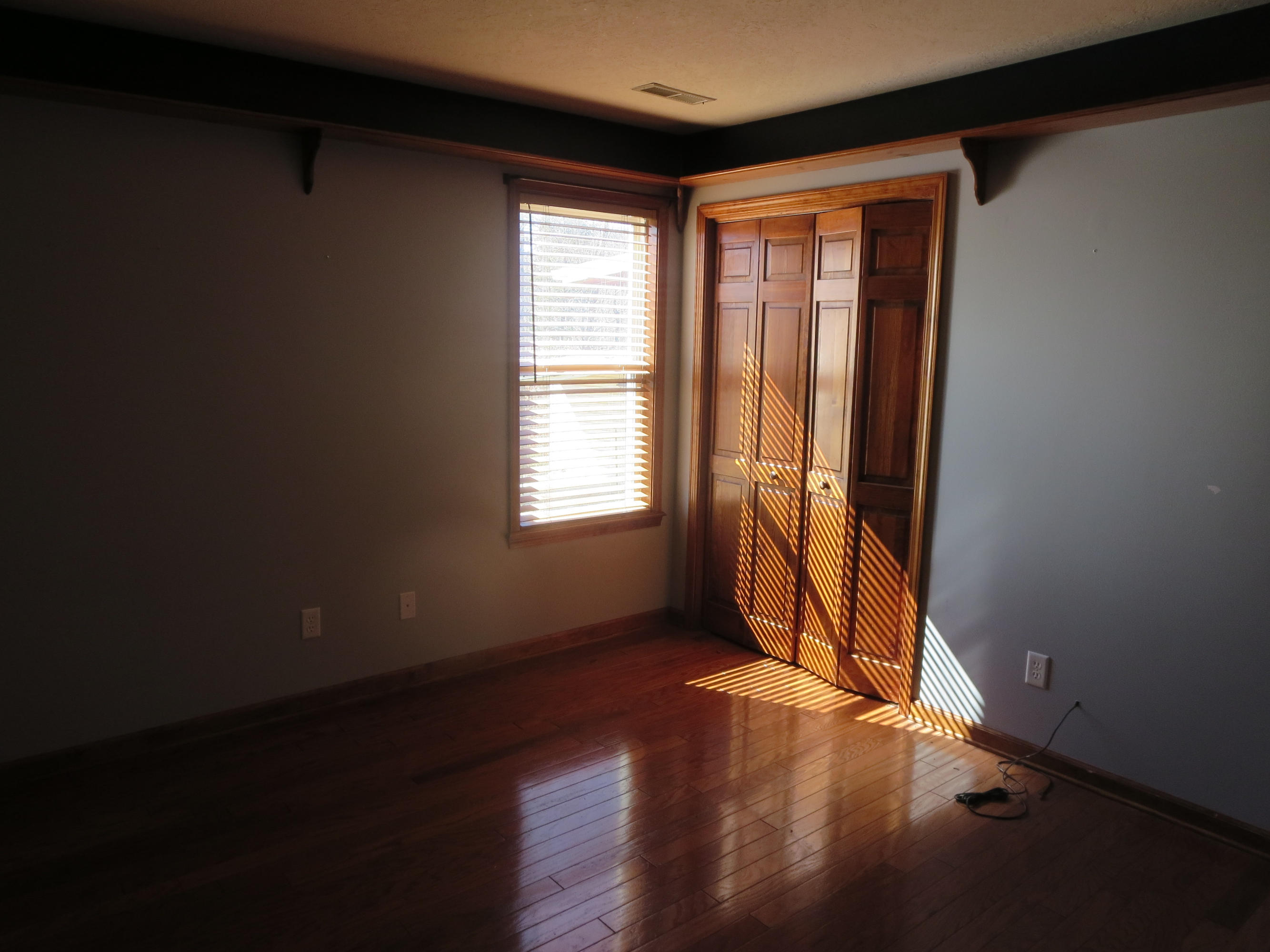 2772 Hinds Creek Road Heiskell, TN 37754 - Photo 17 of 21 Bedroom