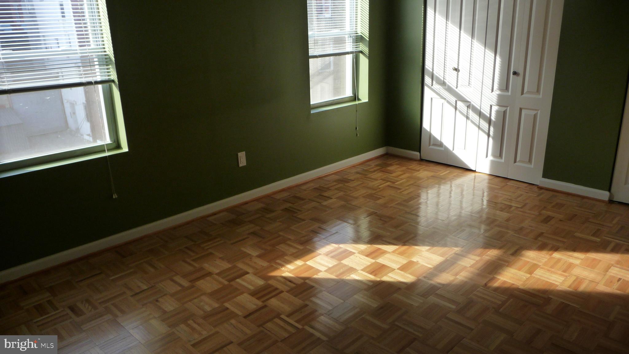 1211 Ridge Avenue Philadelphia, PA 19123 - Photo 4 of 7 Gallery Image 4
