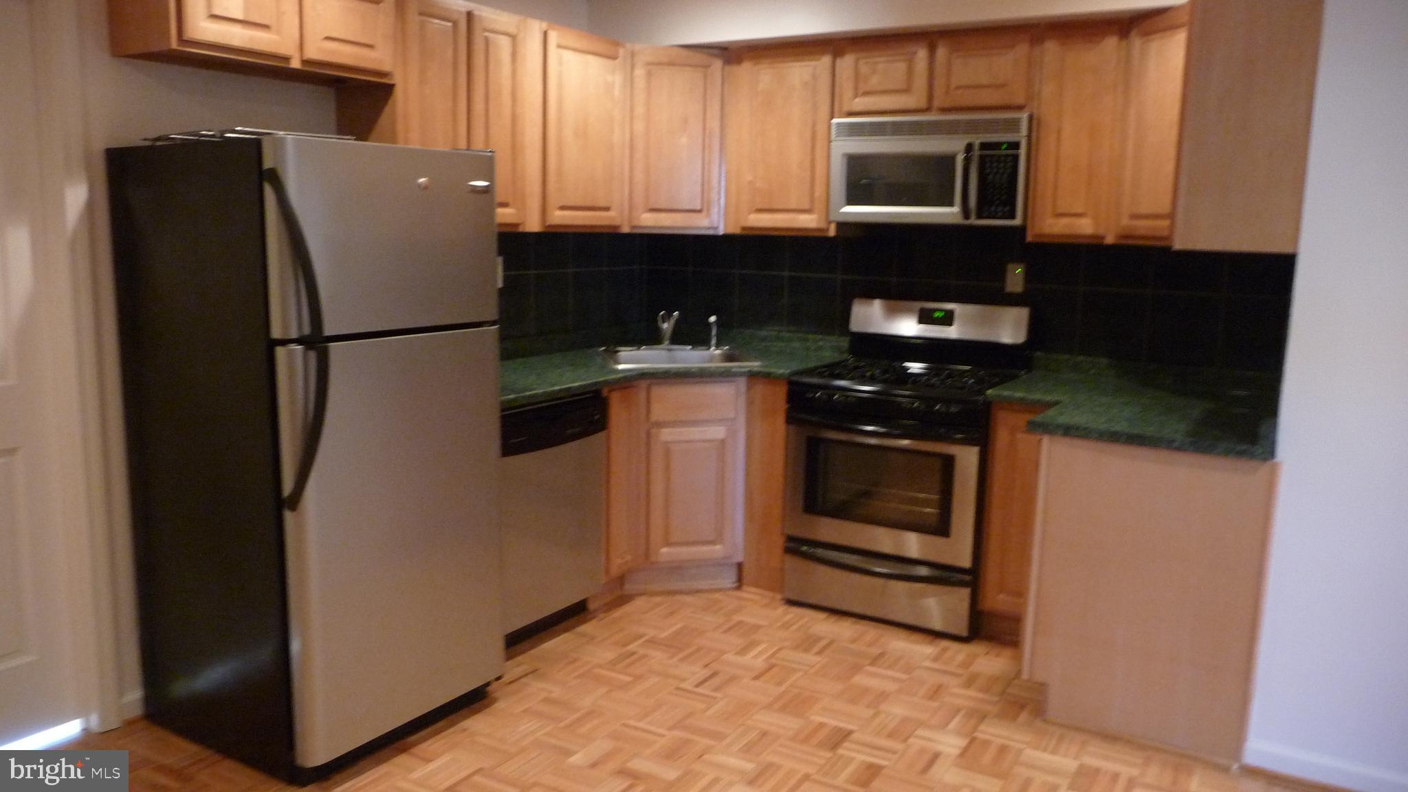 1211 Ridge Avenue Philadelphia, PA 19123 - Photo 5 of 7 Gallery Image 5