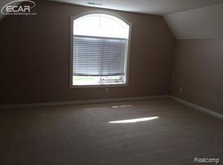 147 Sand Bar Lane Detroit, MI 48214 - Photo 13 of 14