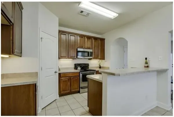 $2,550 | 4145 Nia Drive, Irving, TX 75038