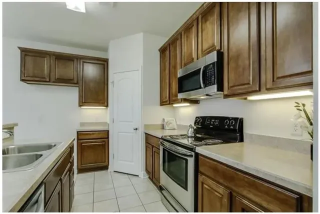 $2,550 | 4145 Nia Drive, Irving, TX 75038