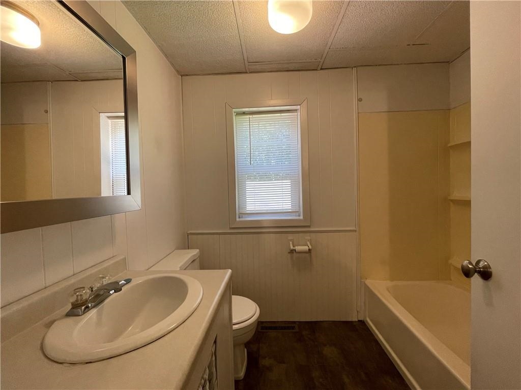 9124 Highway 27 Hayward, WI 54843 - Photo 13 of 25