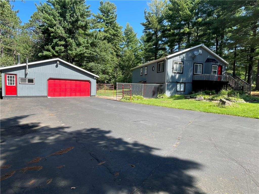 9124 Highway 27 Hayward, WI 54843 - Photo 2 of 25