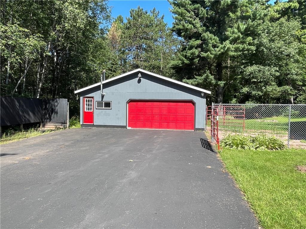 9124 Highway 27 Hayward, WI 54843 - Photo 4 of 25