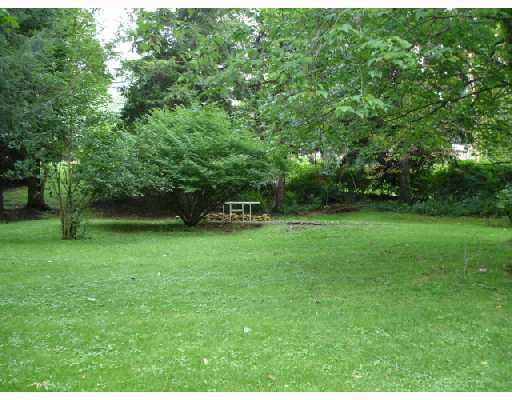1635 Rostraver Road Belle Vernon, PA 15012 - Photo 7 of 8 Yard/Garden.