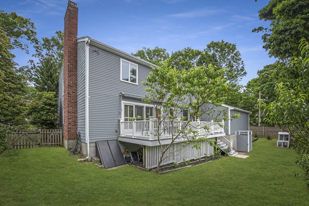 4 Carlton Road Marblehead, MA 01945 - Photo 6 of 42