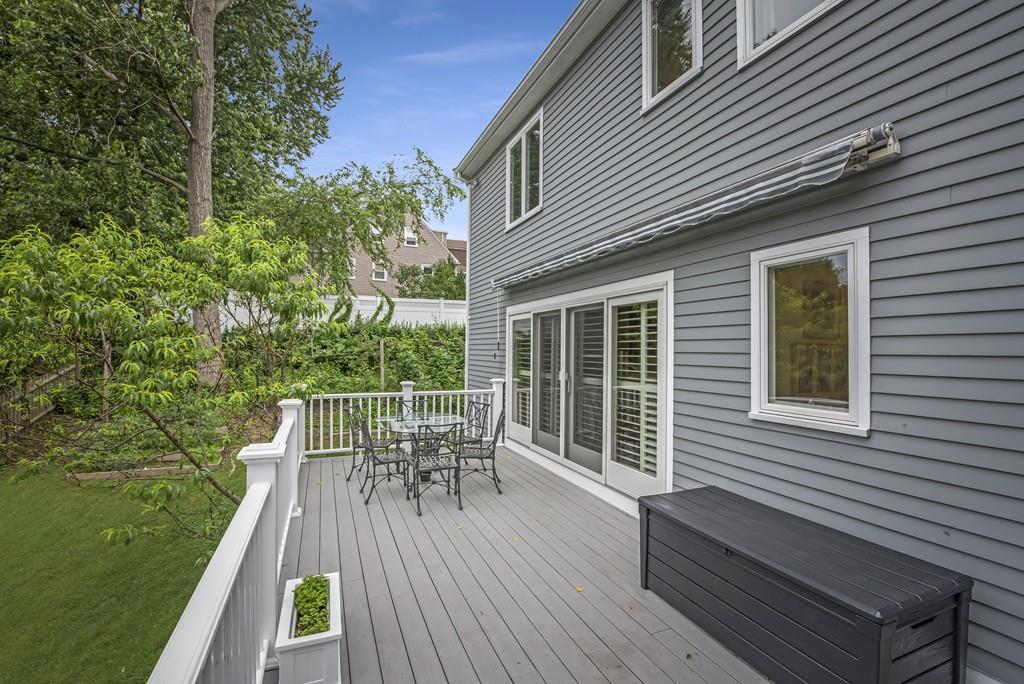 4 Carlton Road Marblehead, MA 01945 - Photo 8 of 42