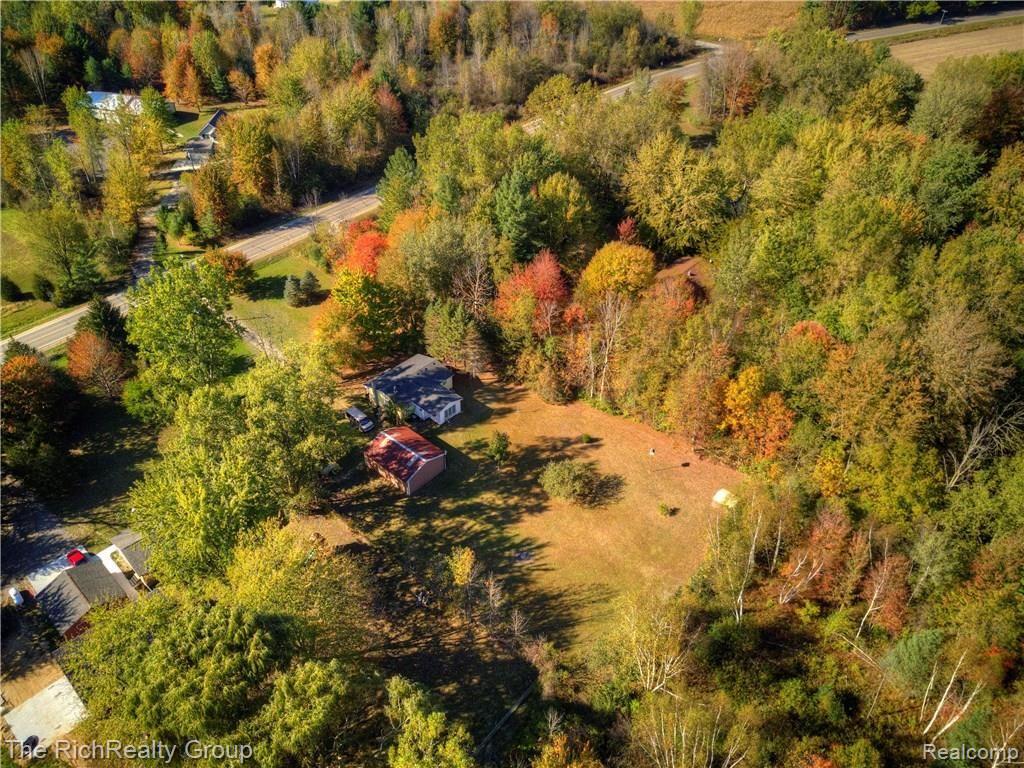 7571 Bray Road Vassar, MI 48768 - Photo 11 of 60 11.jpg