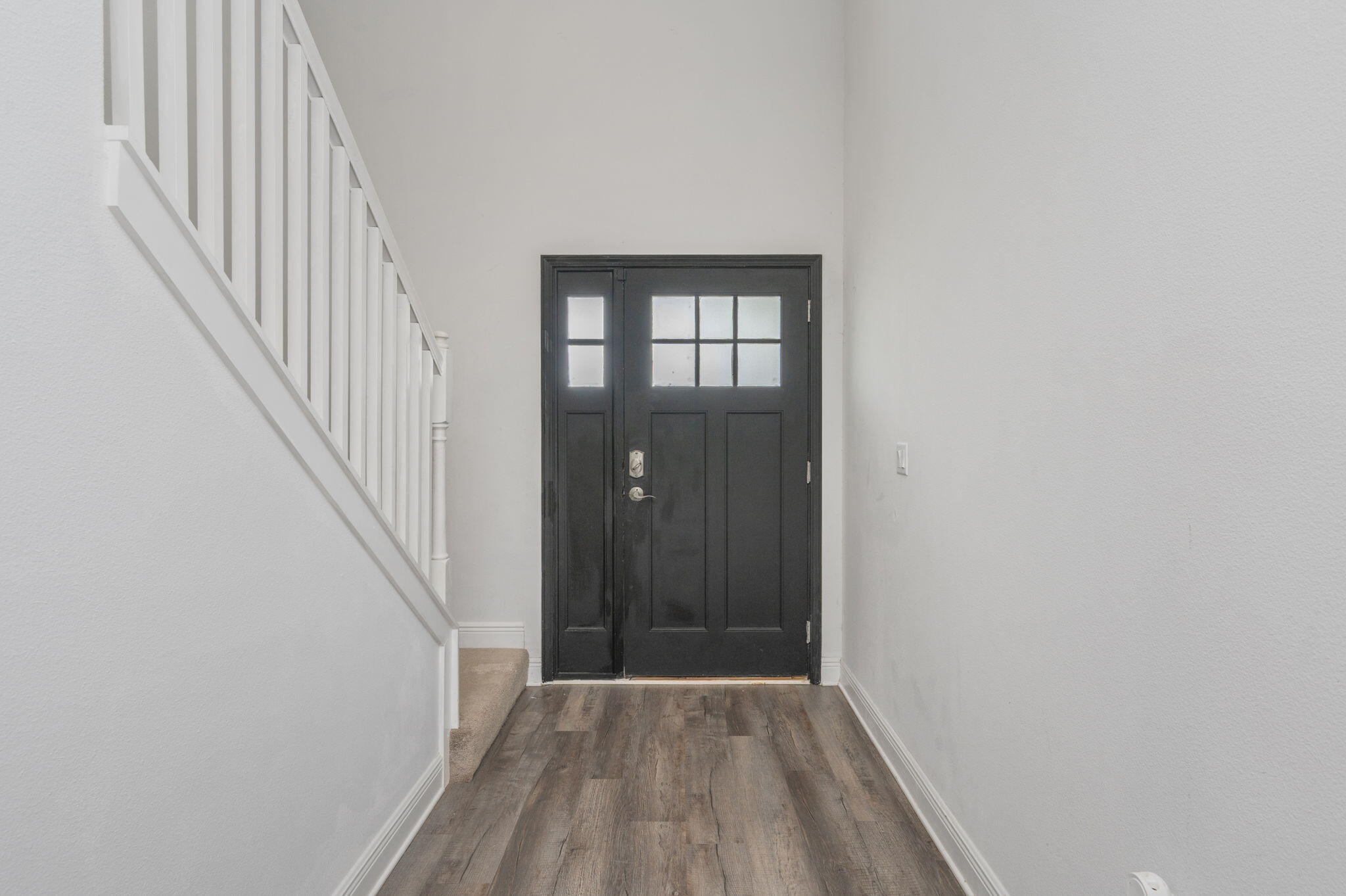 5737 Marigold Loop Crestview, FL 32539 - Photo 5 of 37 Foyer