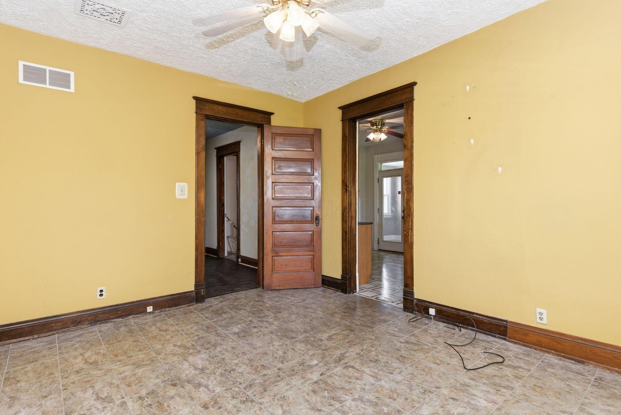 618 East State Street Georgetown, OH 45121 - Photo 6 of 27 19-web-or-mls-MIS_5093