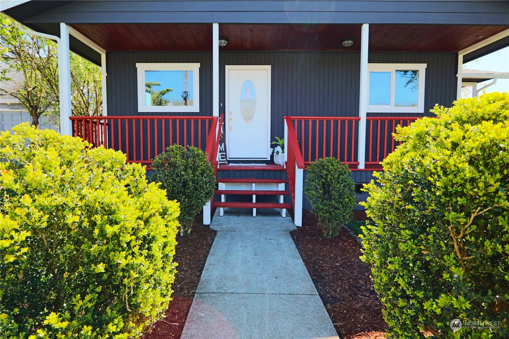 75 Southwest 3rd Street Chehalis, WA 98532 - Photo 3 of 20 Gallery Image 3