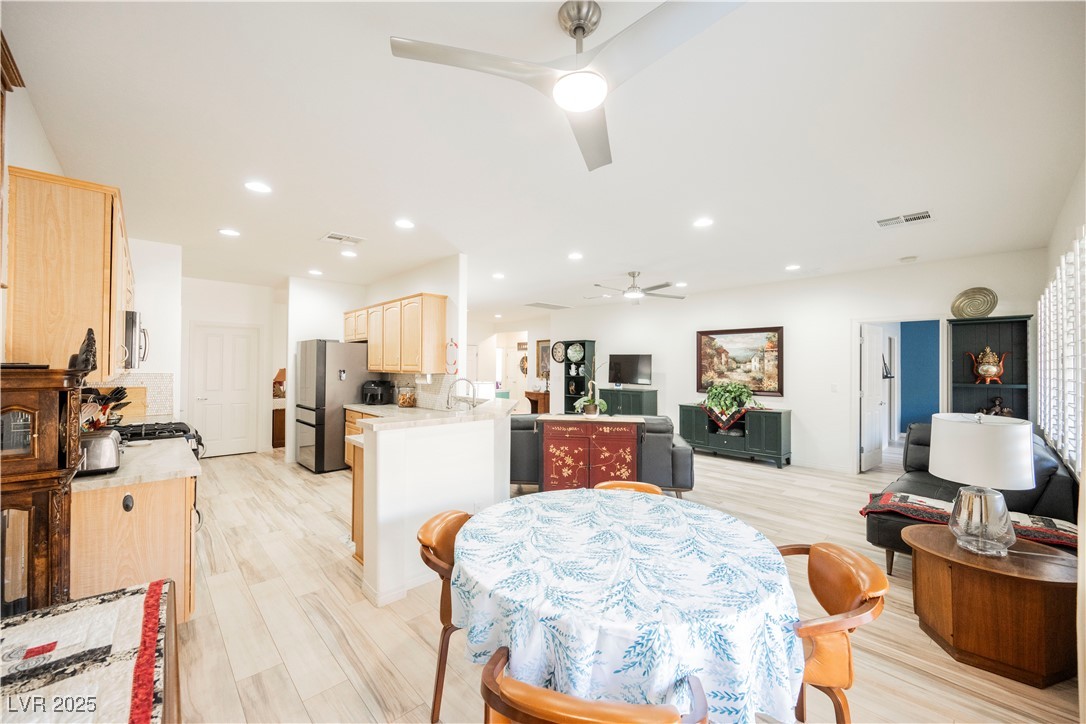 2406 Jada Drive Henderson, NV 89044 - Photo 12 of 53